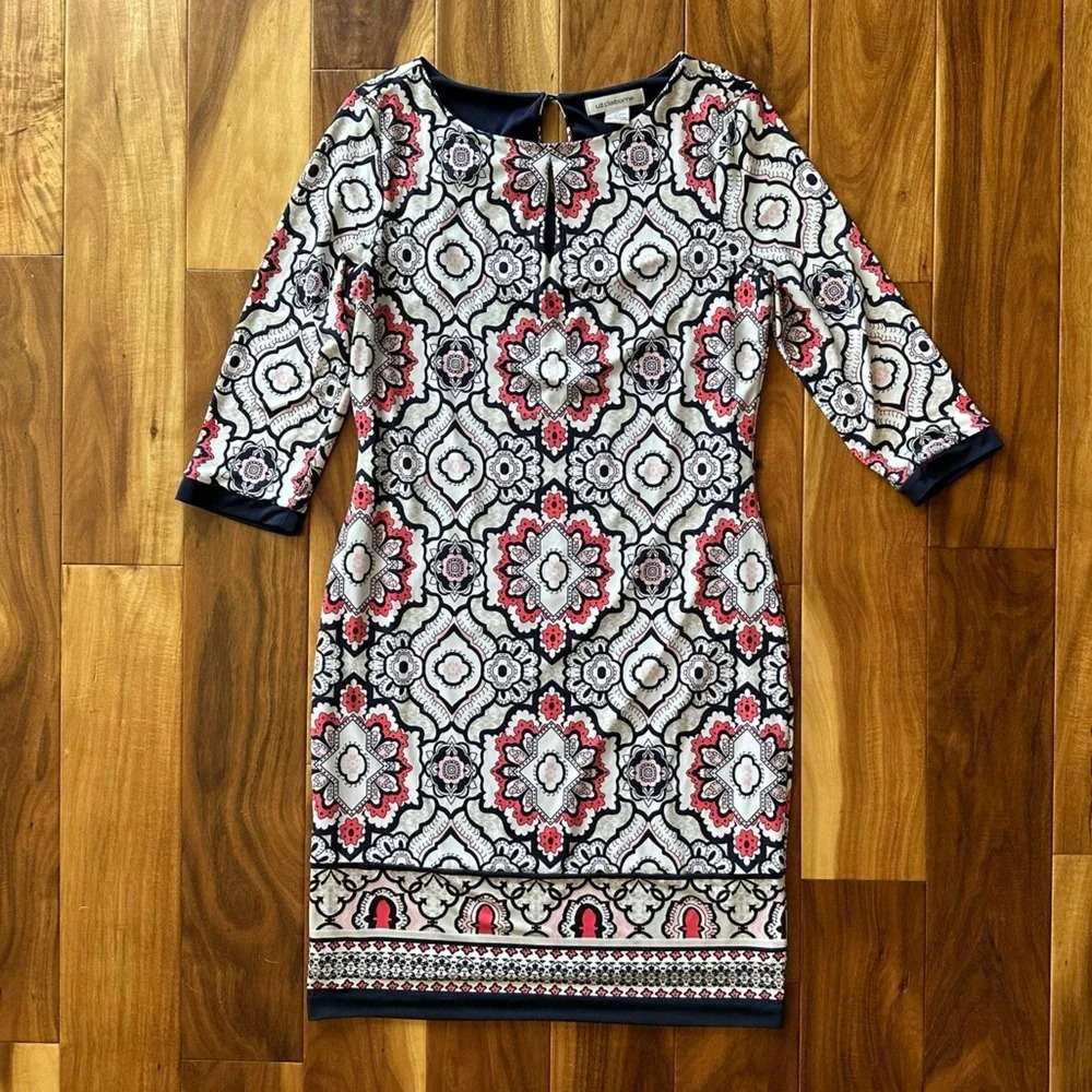 Liz Claiborne Mid Length Dress size Medium